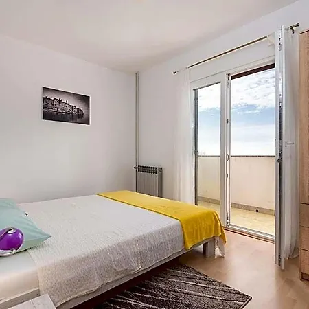 Apartament Pilicari *